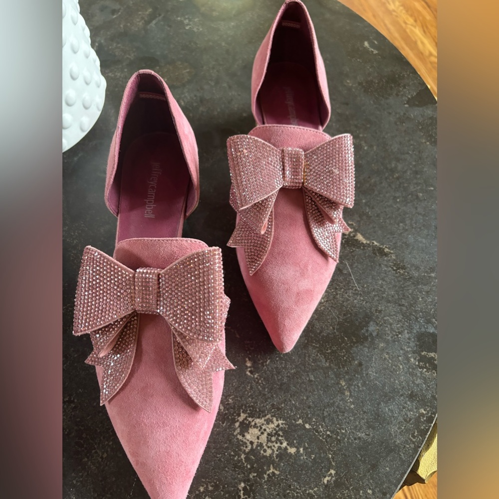 Jeffrey Campbell low-heel pump, pink rhinestone heels and bow Size 10. New.